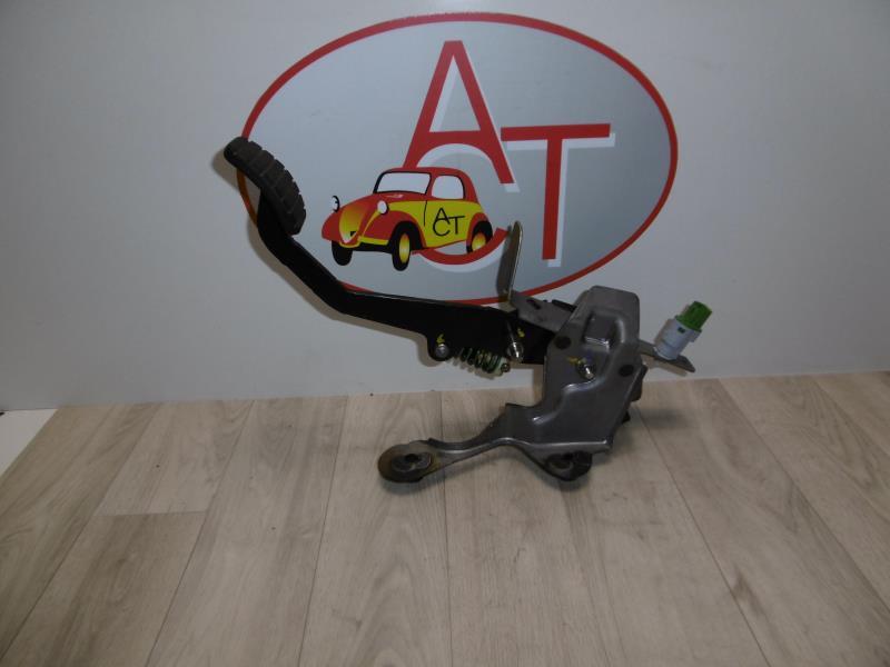 Pedale d'embrayage RENAULT CLIO 4 PHASE 2 Essence - 1