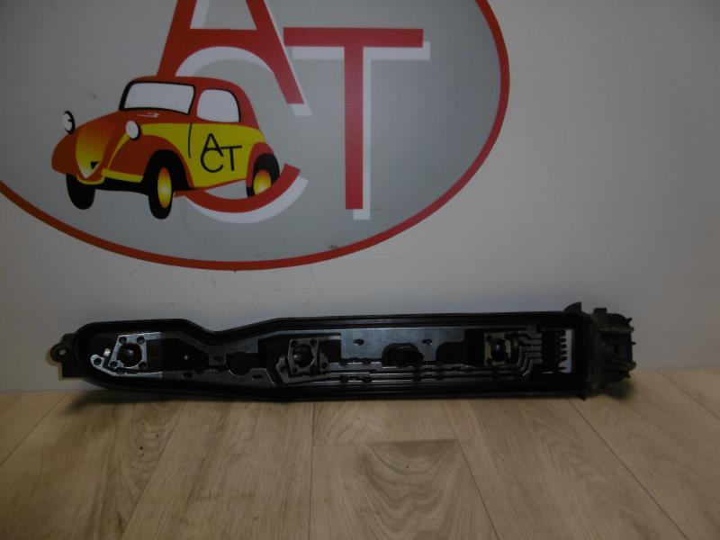 Base portalampade fanale posteriore sinistro OPEL CORSA C PHASE 2 Gasolina - 1