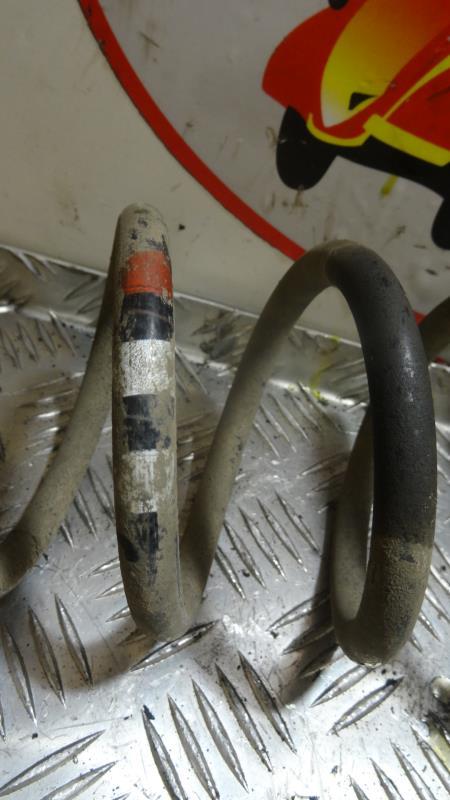 Molla sospensione posteriore destra CITROEN C4 2 PHASE 1 Diésel - 1