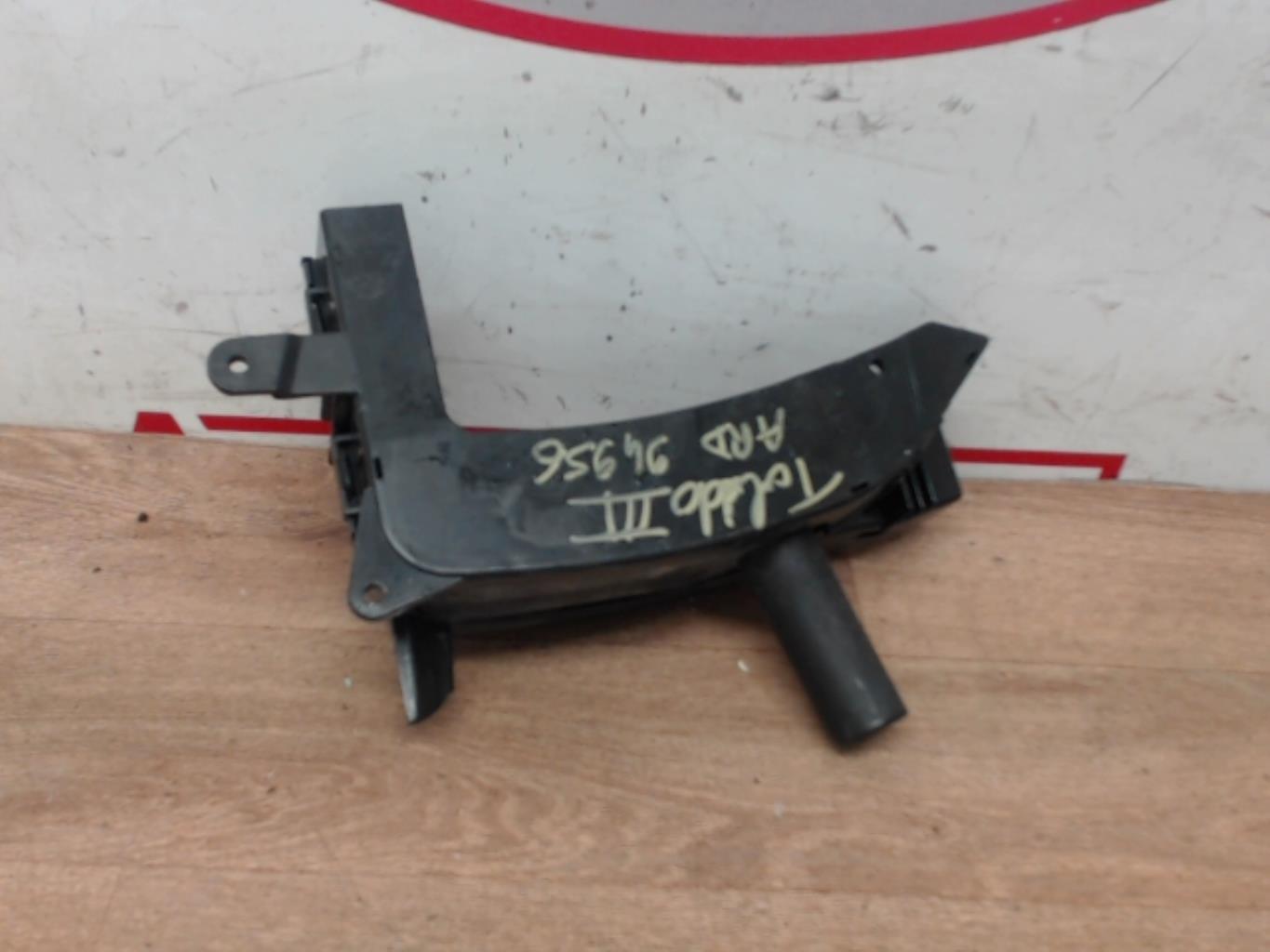 Support de pare chocs arriere SEAT TOLEDO 3 Diesel - 1