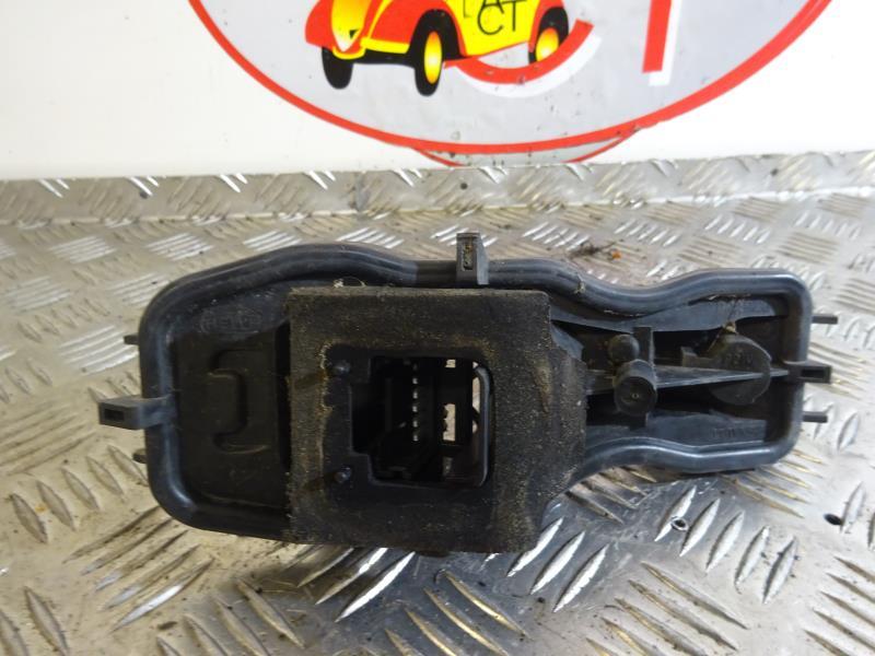 Base portalampade fanale posteriore destro RENAULT GRAND SCENIC 2 PHASE 2 Diésel - 1