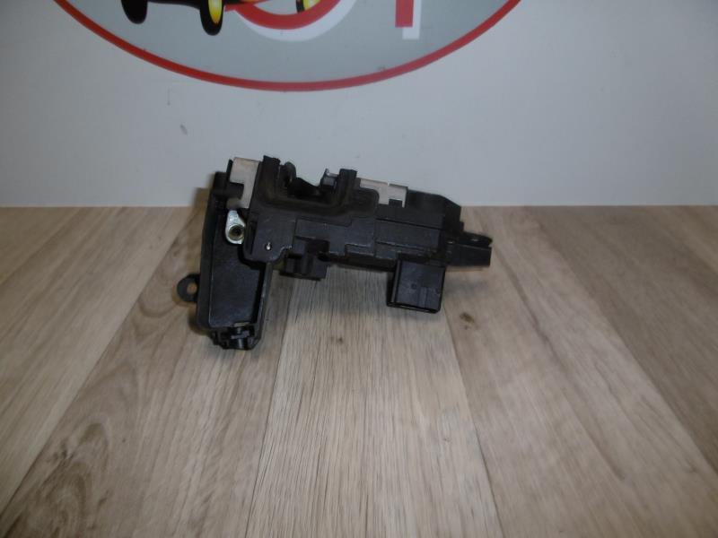 Serrure avant gauche OPEL ASTRA H GTC PHASE 1 Essence - 1