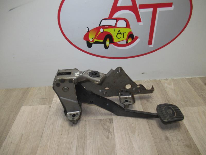 Pedale del freno NISSAN MICRA 3 PHASE 1 Diésel - 1