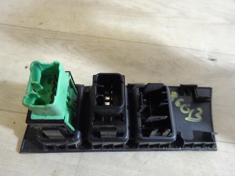 Commande de reglage hauteur de phare SUZUKI SPLASH Essence - 1
