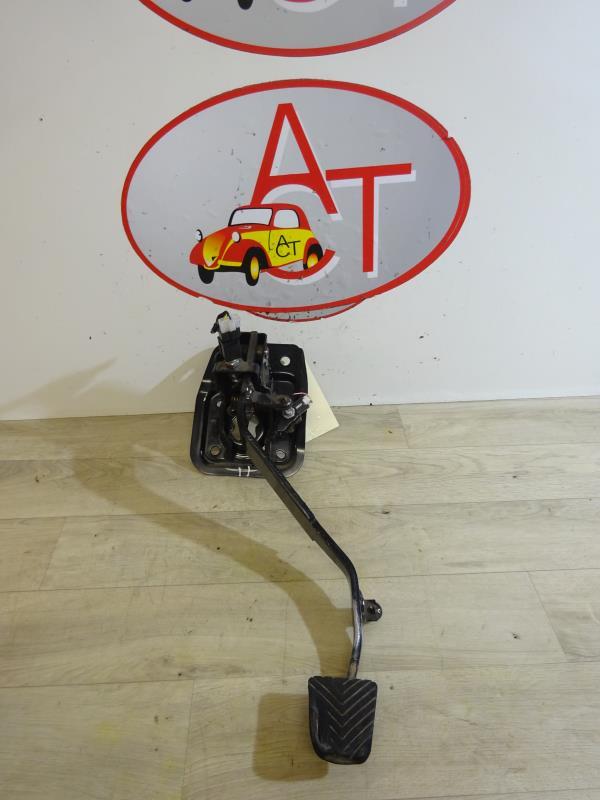 Pedale de frein MITSUBISHI ASX PHASE 1 Diesel - 1