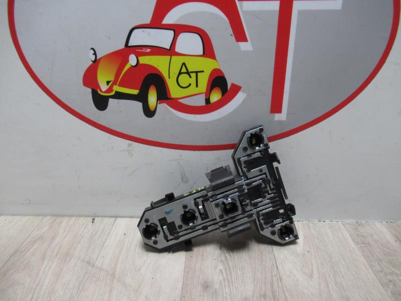 Base portalampade fanale posteriore destro VOLKSWAGEN GOLF 4 Diésel - 1