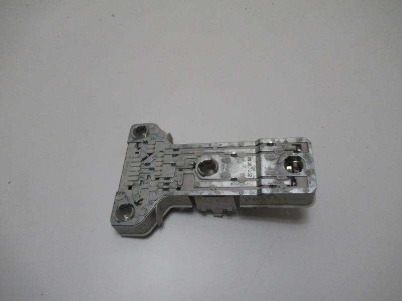 Base portalampade fanale posteriore sinistro VOLKSWAGEN PASSAT 4 PHASE 1 Diésel - 1
