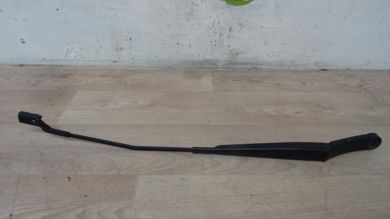 Braccio tergicristallo anteriore destro VOLKSWAGEN POLO 5 PHASE 2 Gasolina - 1