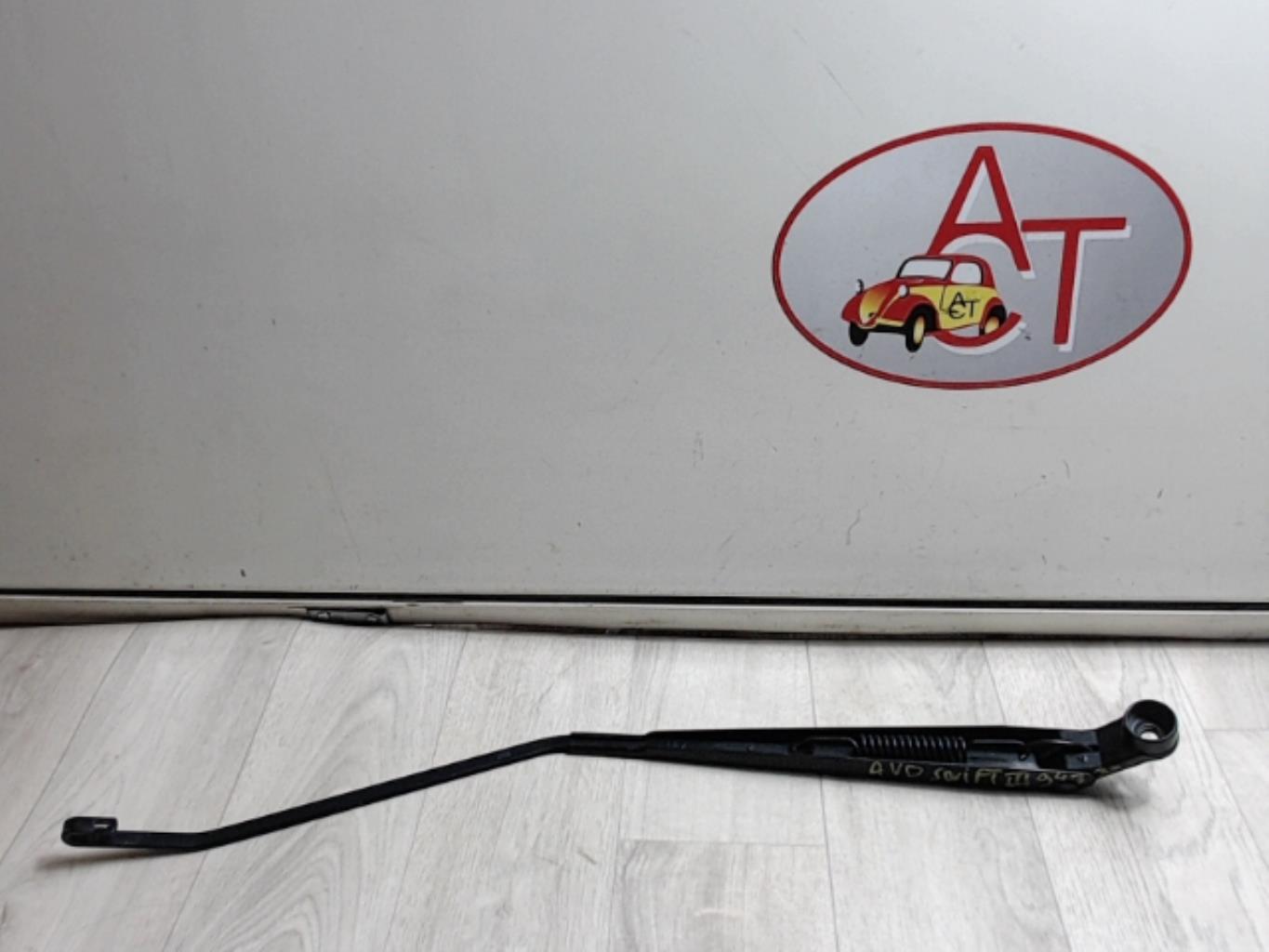 Braccio tergicristallo anteriore destro SUZUKI SWIFT 3 Diésel - 1
