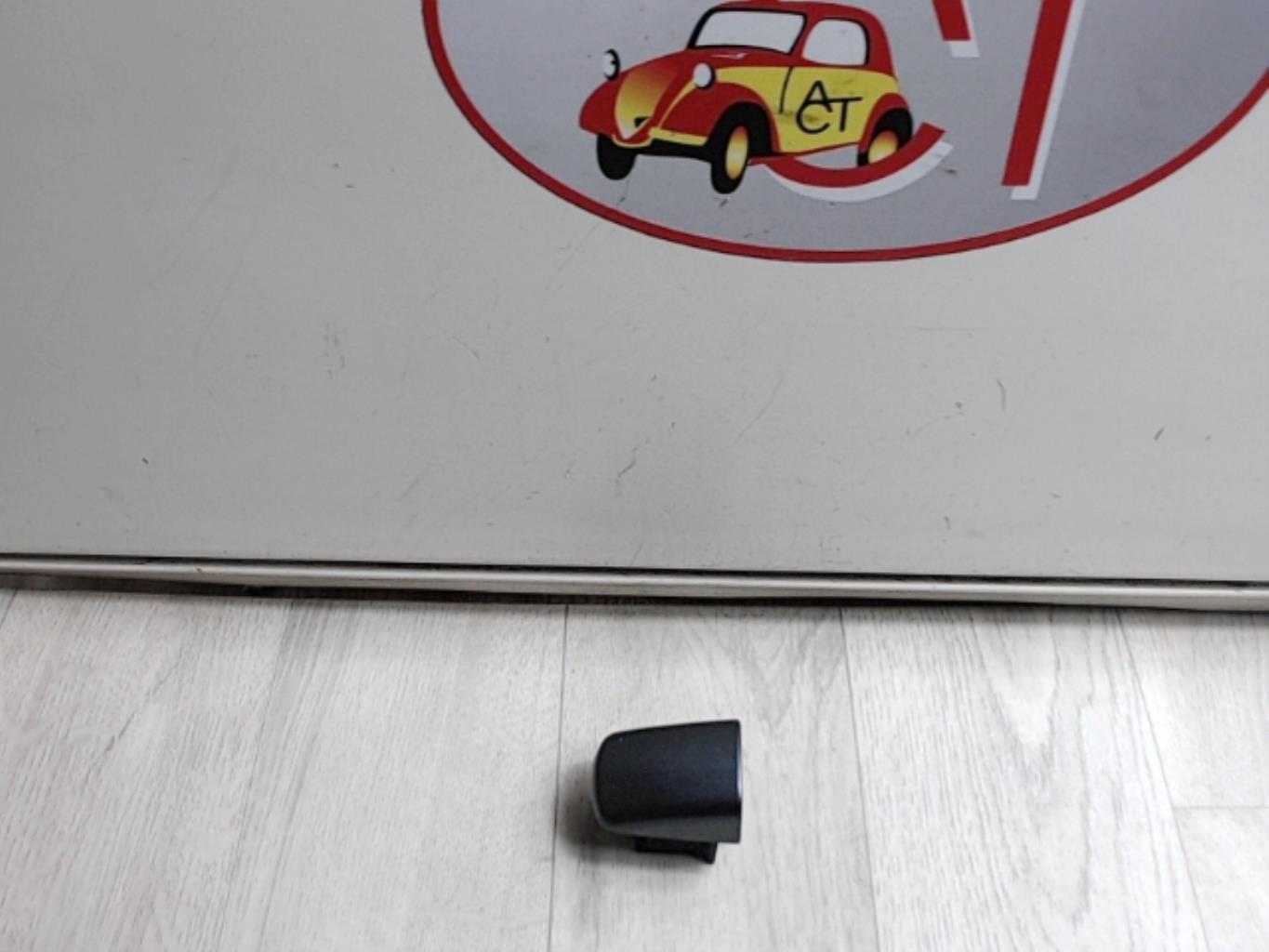 Cache serrure PEUGEOT 308 1 PHASE 1 Diesel - 1