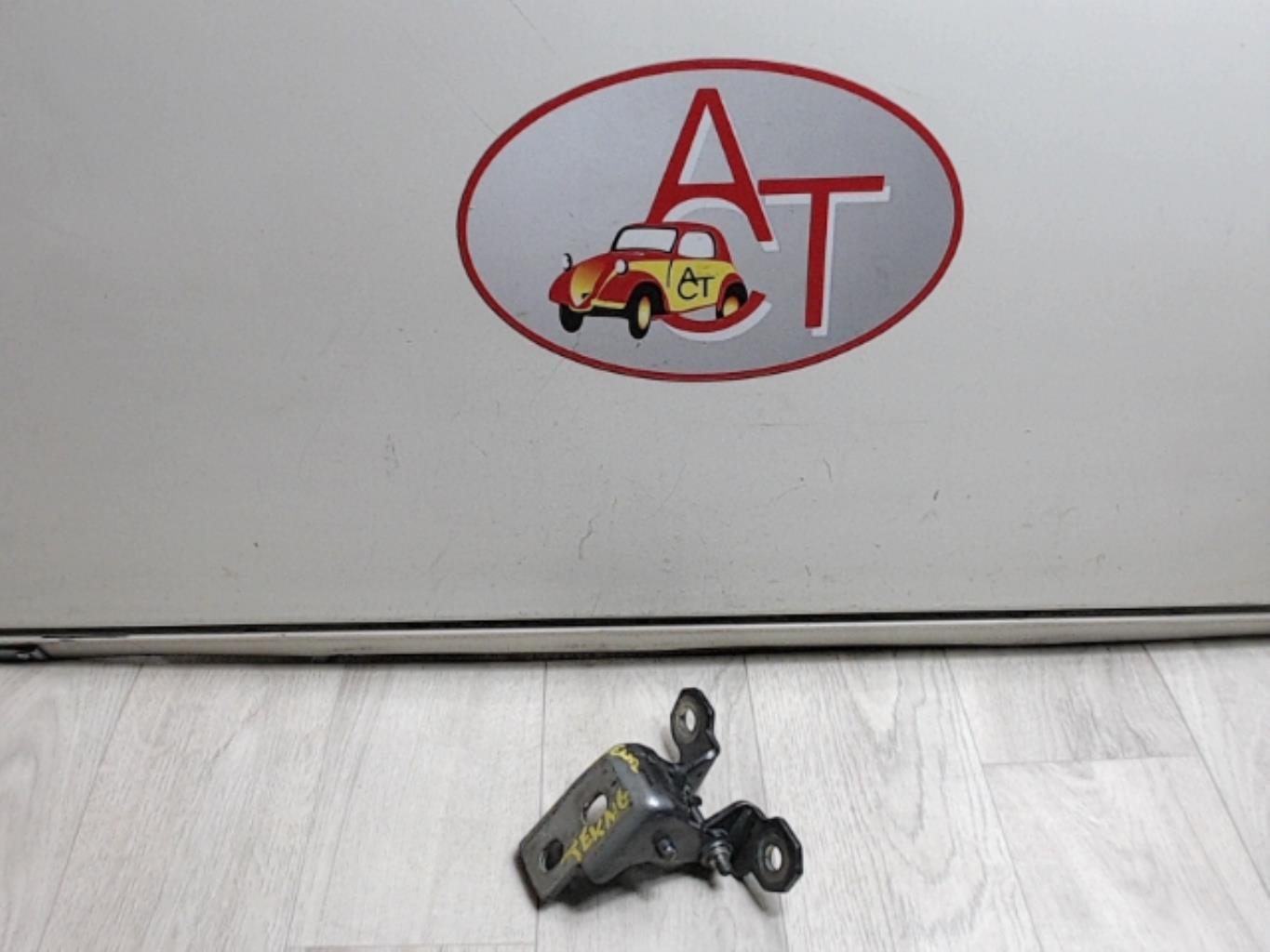 Cerniera portiera anteriore destra RENAULT CLIO 4 PHASE 1 Gasolina - 1