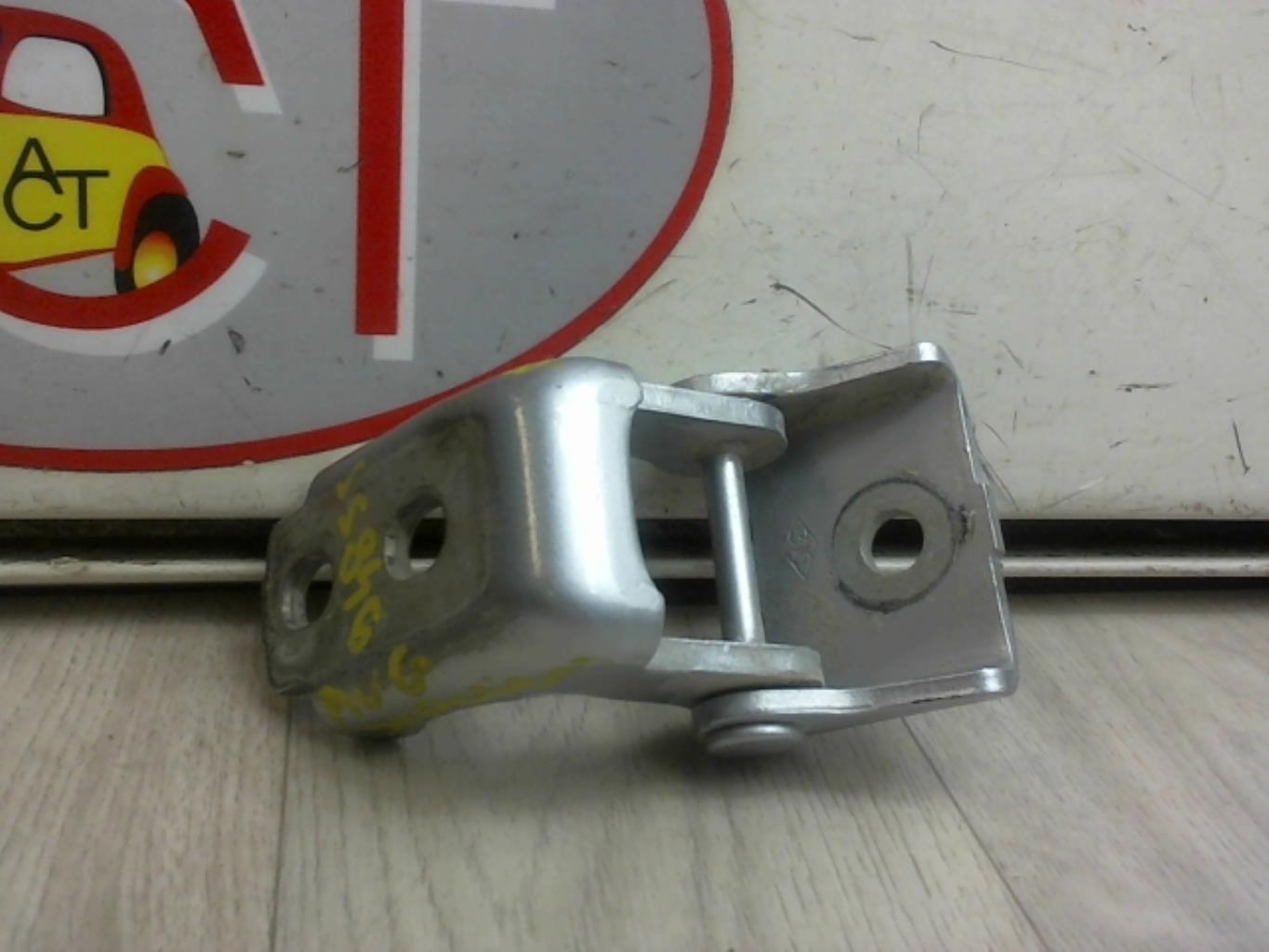 Cerniera portiera anteriore sinistra RENAULT MEGANE 3 PHASE 1 Diésel - 1