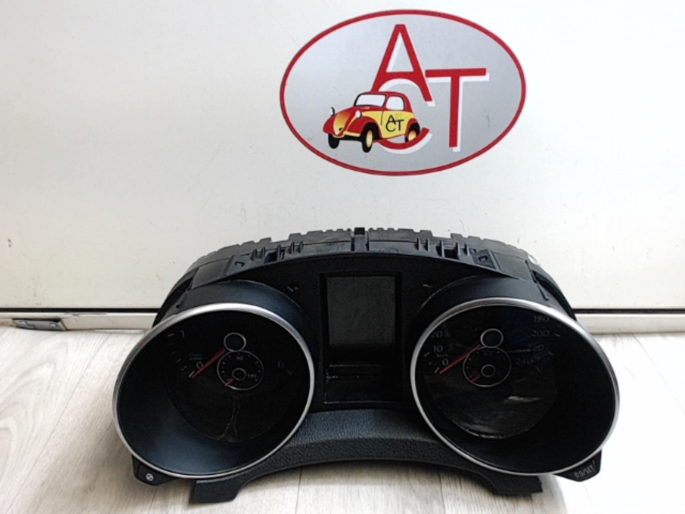 Compteur VOLKSWAGEN GOLF 6 Diesel - 1