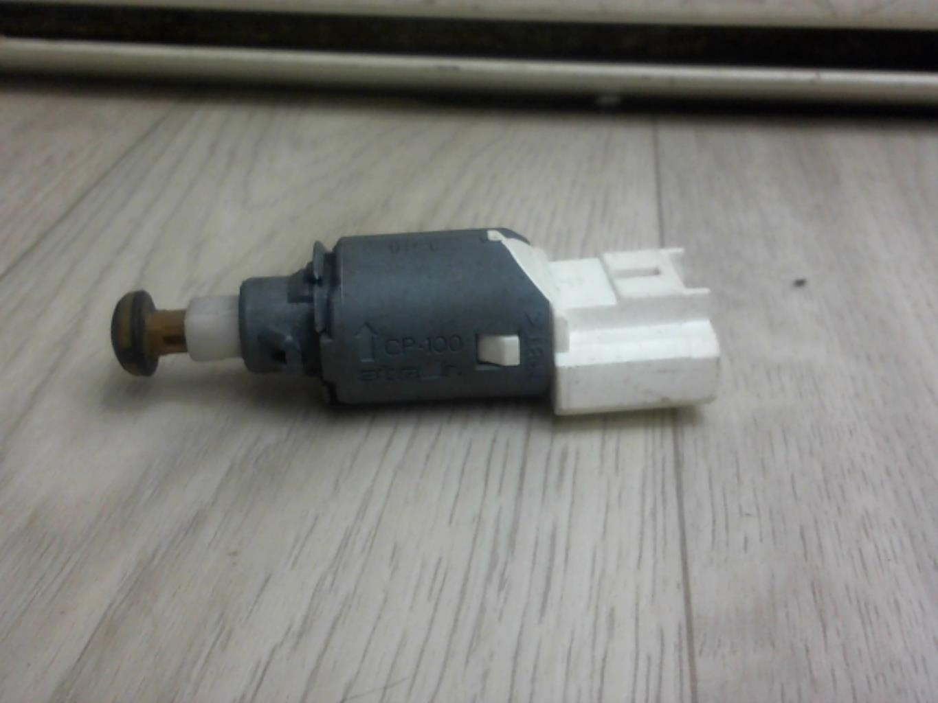 Contattore luce stop RENAULT KANGOO 1  - 1