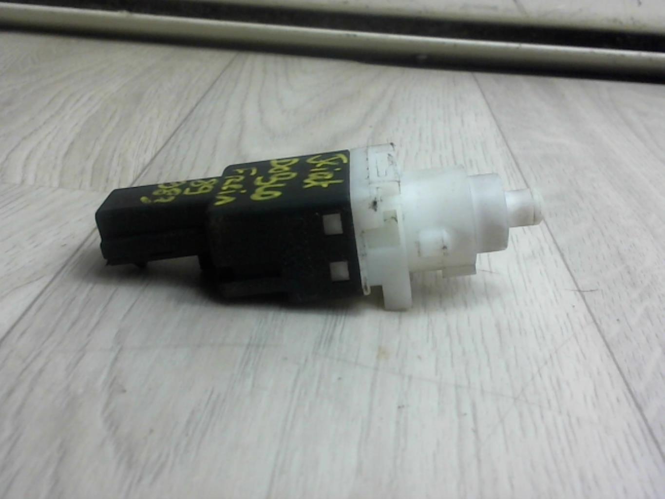 Contattore luce stop FIAT DOBLO 1 PHASE 2 Diésel - 1