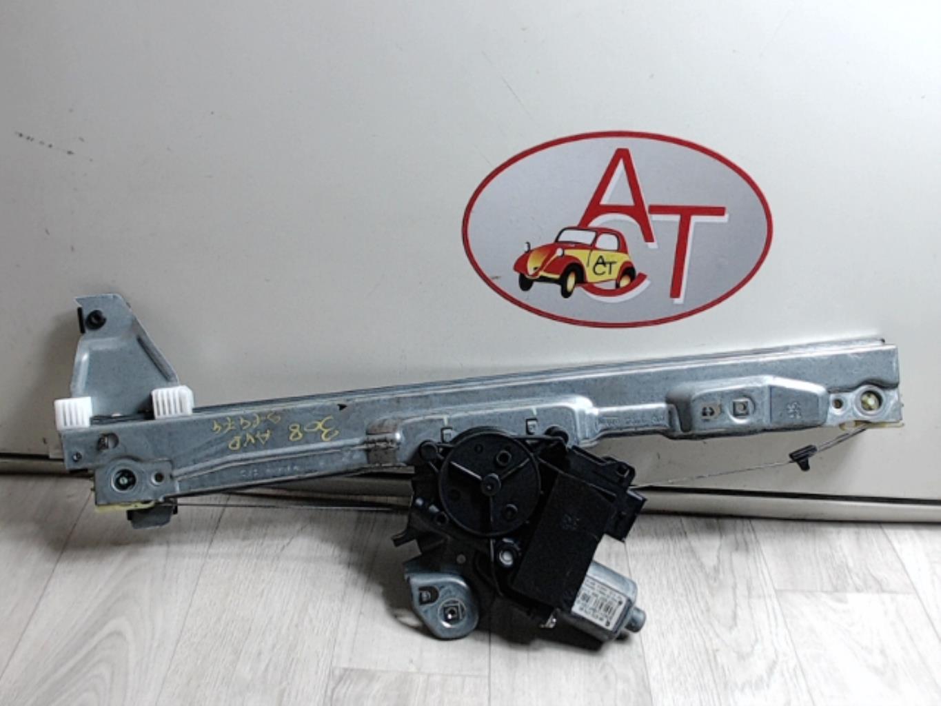 Alzacristalli elettrico anteriore destro PEUGEOT 308 1 PHASE 1 Diésel - 1