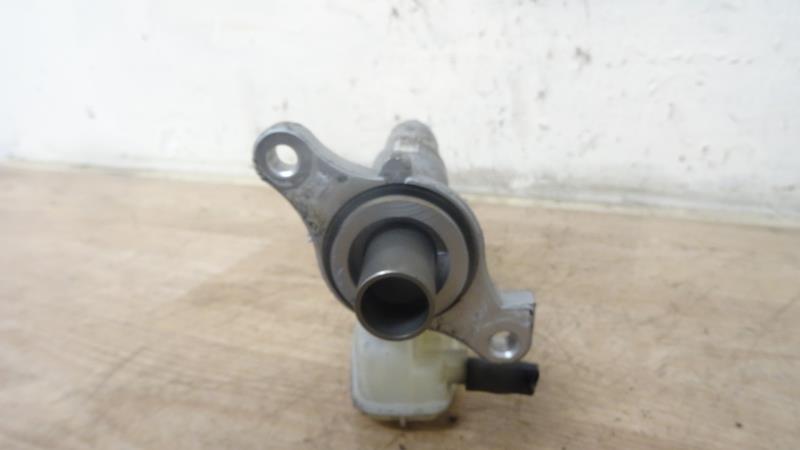 Cilindro maestro (freno) RENAULT SCENIC 3 PHASE 1 Etanol - 1