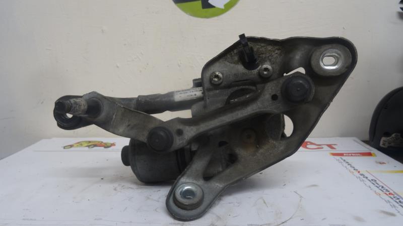 Motore tergicristallo anteriore sinistro PEUGEOT 407 PHASE 1 Diésel - 1