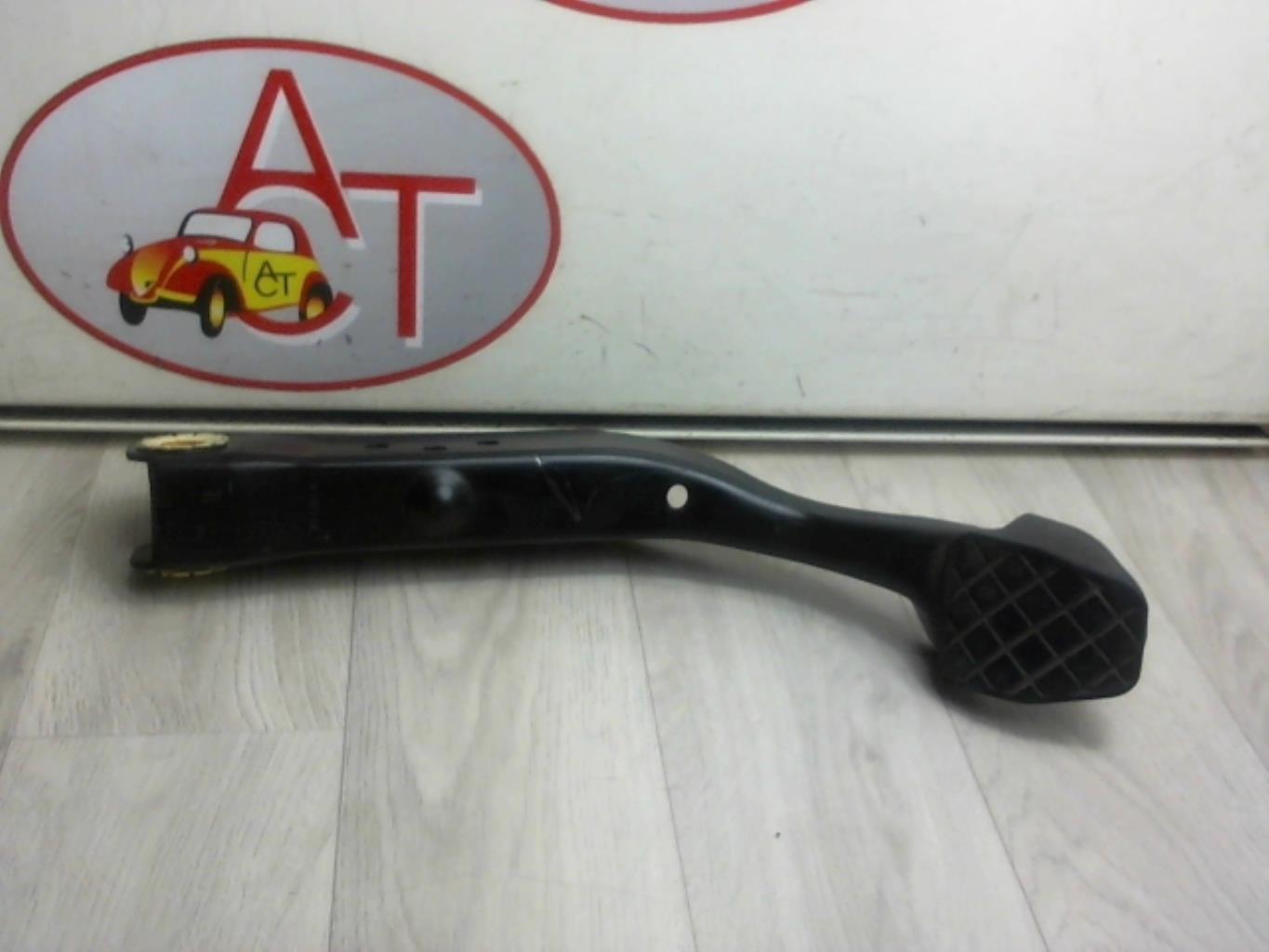 Pedale del freno VOLKSWAGEN GOLF 6 Diésel - 1
