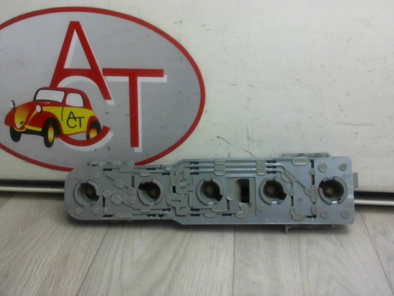 Base portalampade fanale posteriore destro MICROCAR VIRGO Diésel - 1