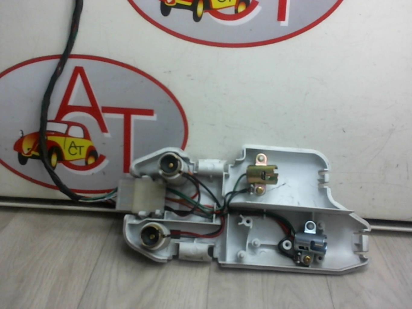 Platine feu arriere gauche MAZDA 626 2 PHASE 2 Diesel - 1