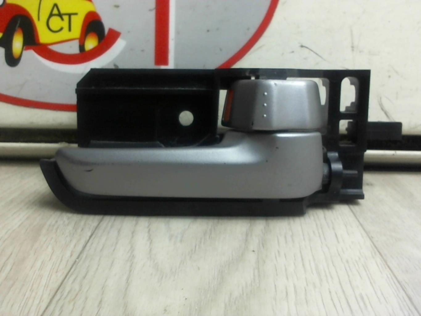 Maniglia interna anteriore destra SUZUKI SWIFT 3 Diésel - 1