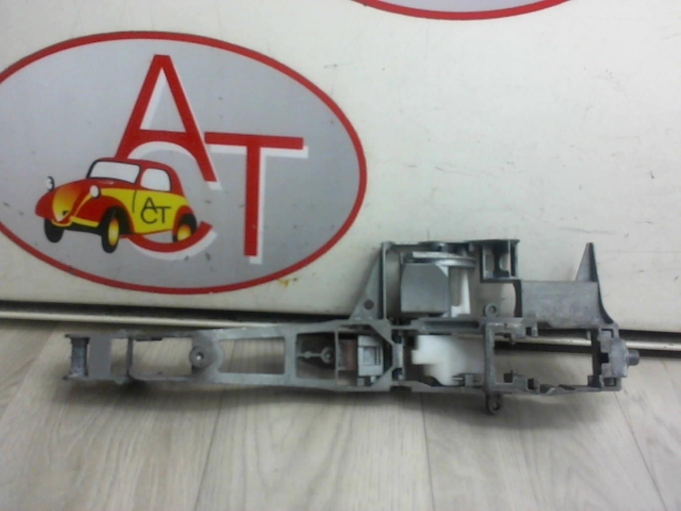 Support poignee porte avant gauche CITROEN C3 2 PHASE 1 Diesel - 1