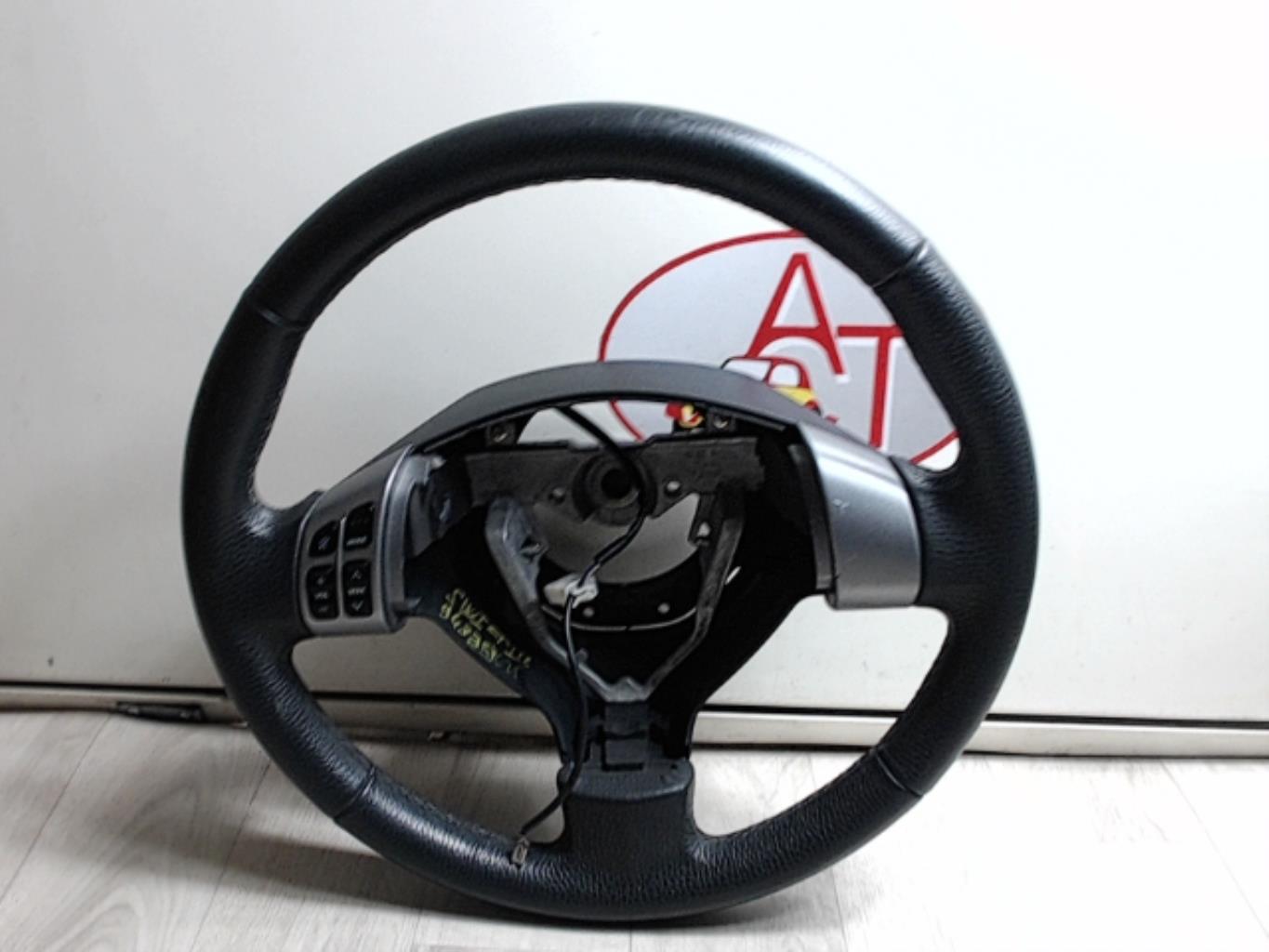 Volant SUZUKI SWIFT 3 Diesel - 1