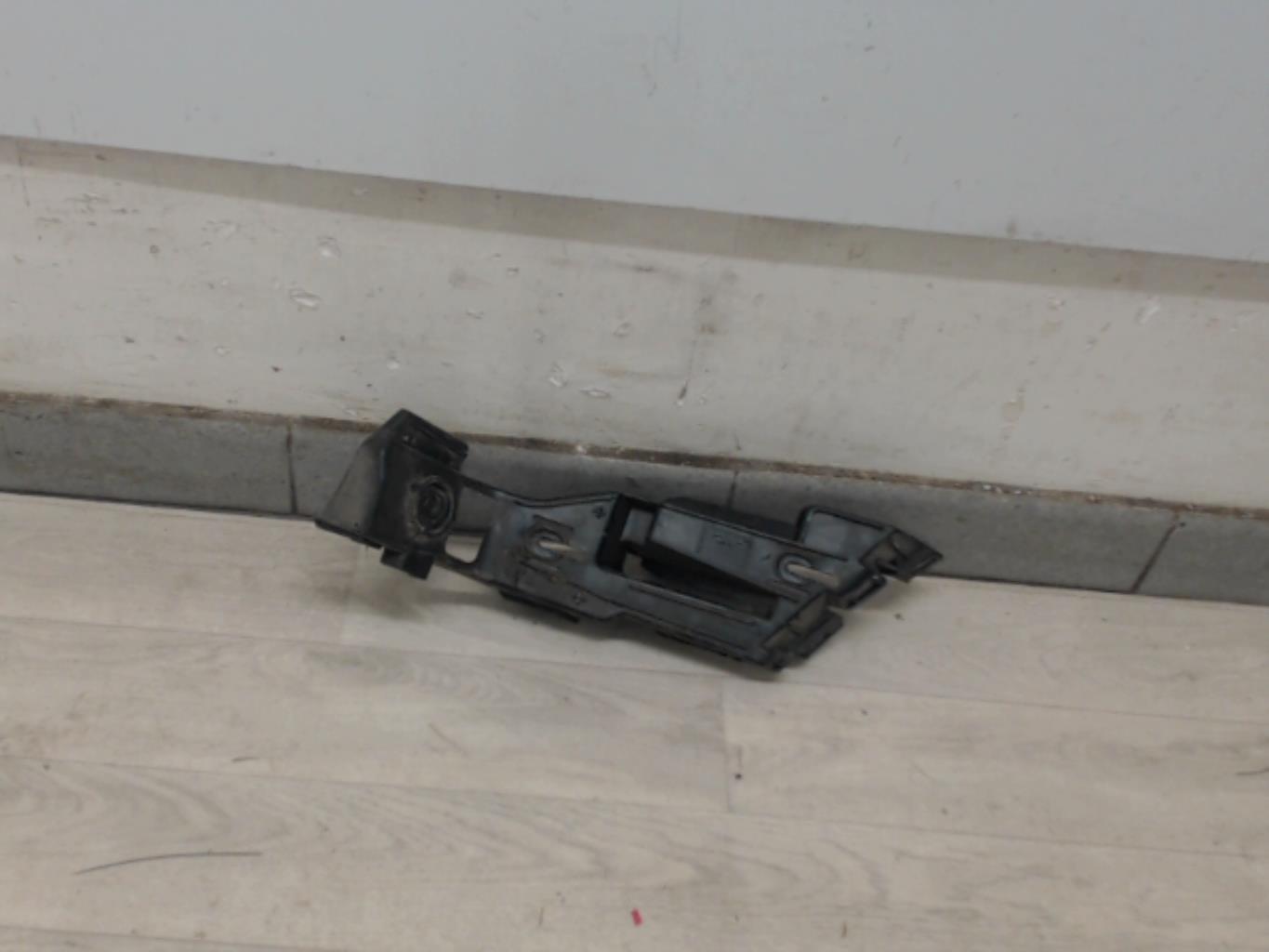 Supporto paraurti posteriore VOLKSWAGEN GOLF 5 Diésel - 1