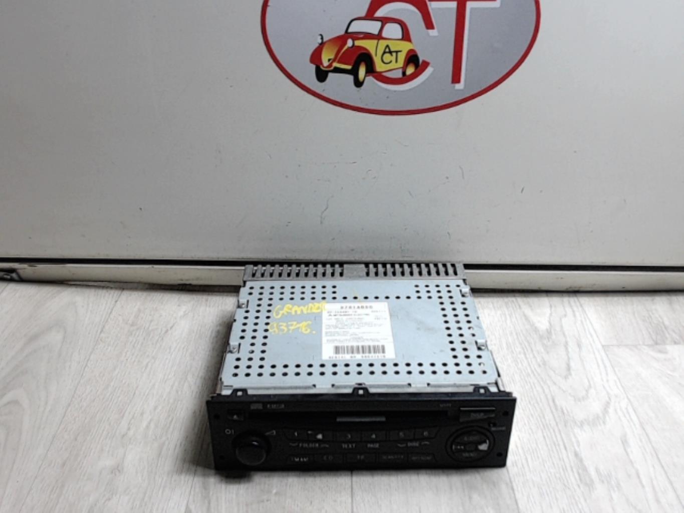Autoradio originale MITSUBISHI GRANDIS Diésel - 1