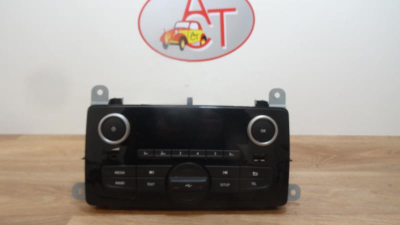 Autoradio originale RENAULT CLIO 4 PHASE 2 Diésel - 1