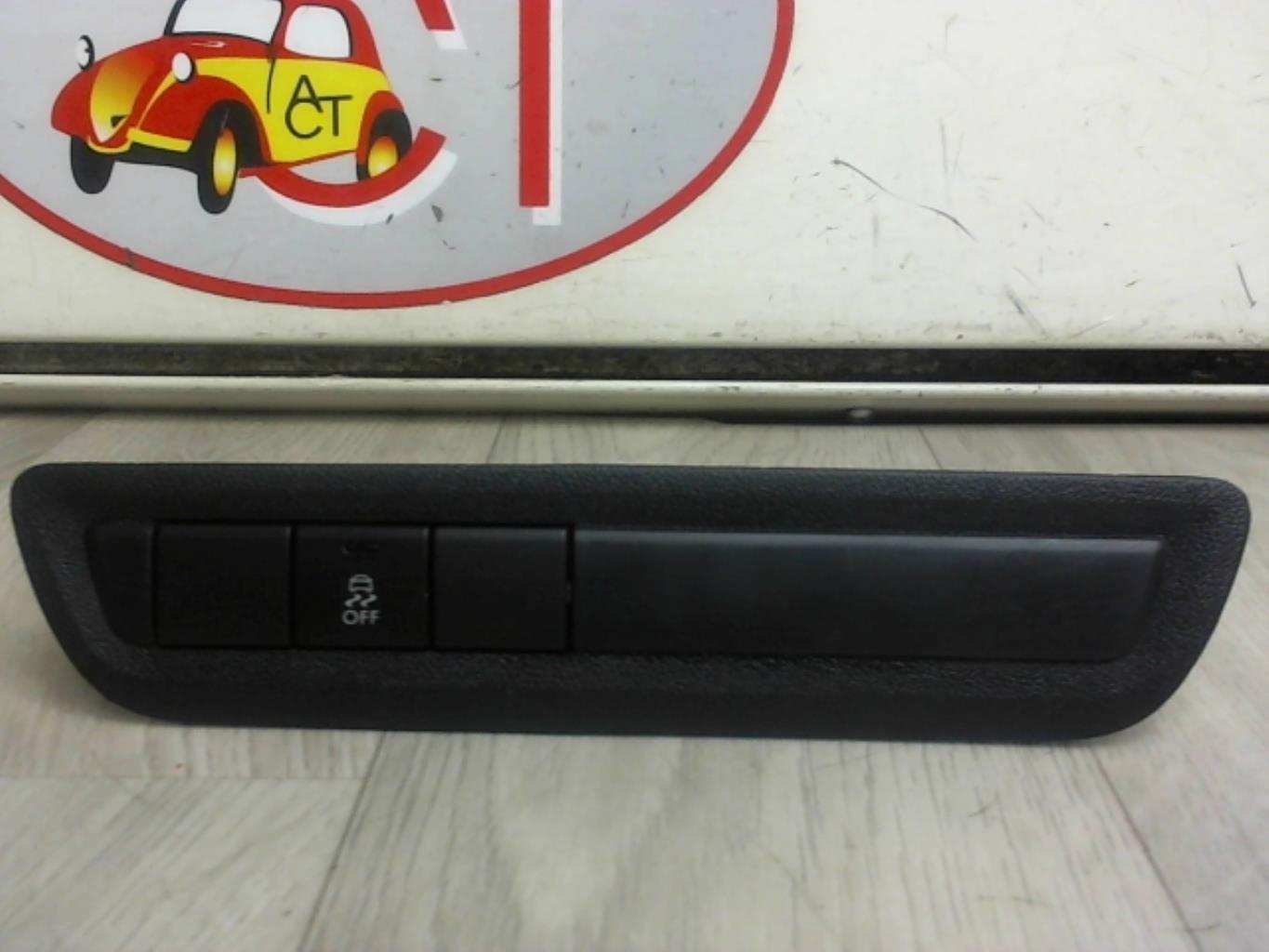 Bouton/Interrupteur PEUGEOT 208 1 PHASE 1 Diesel - 1