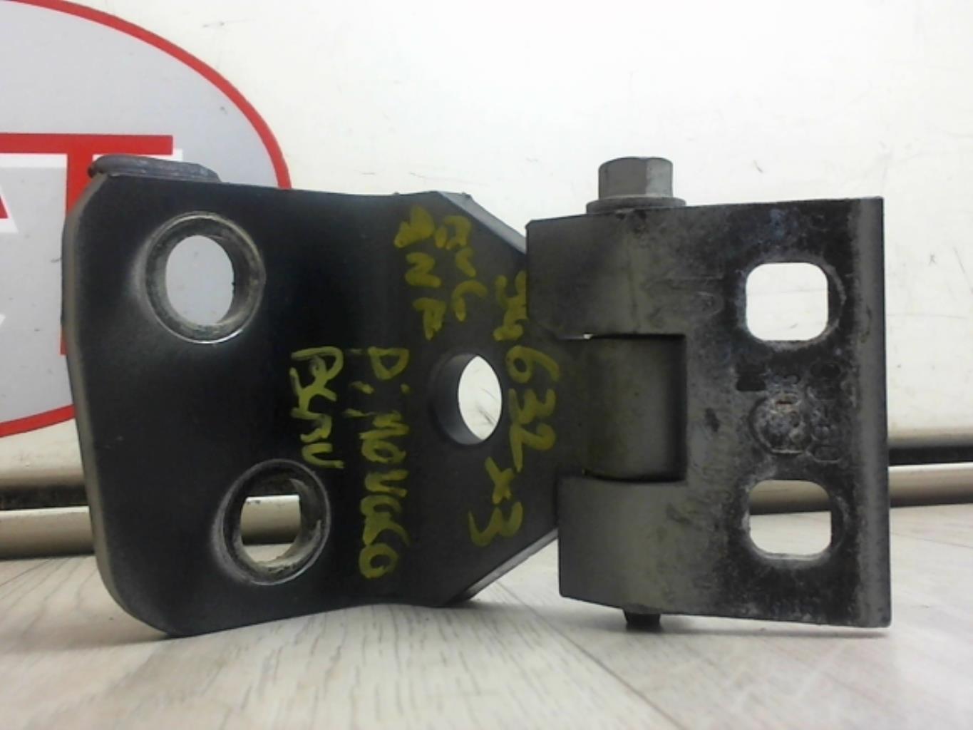 Charniere de porte avant gauche BMW X3 E83 PHASE 2 Diesel - 1
