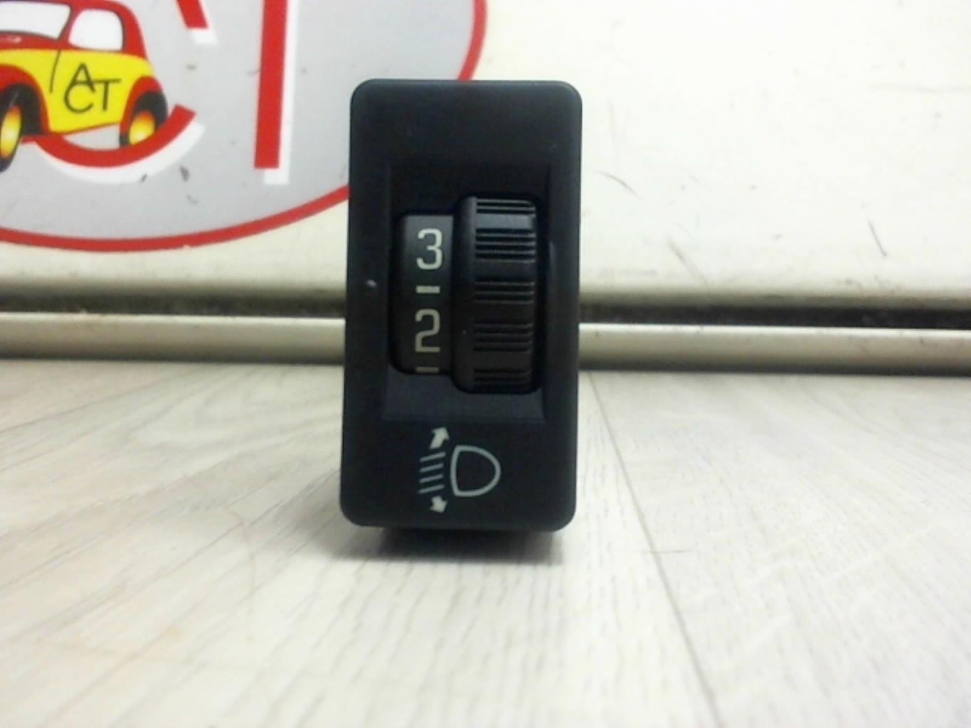 Commande de reglage hauteur de phare CITROEN C2 PHASE 1 Essence - 1