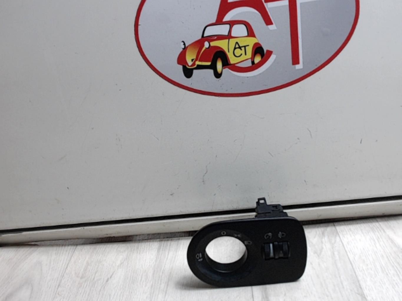 Commande de reglage hauteur de phare SEAT LEON 2 PHASE 1 Diesel - 1