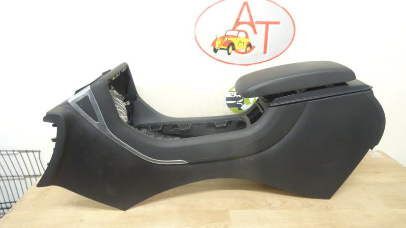 Console central (interieur plastique) CITROEN C5 2 Diesel - 1