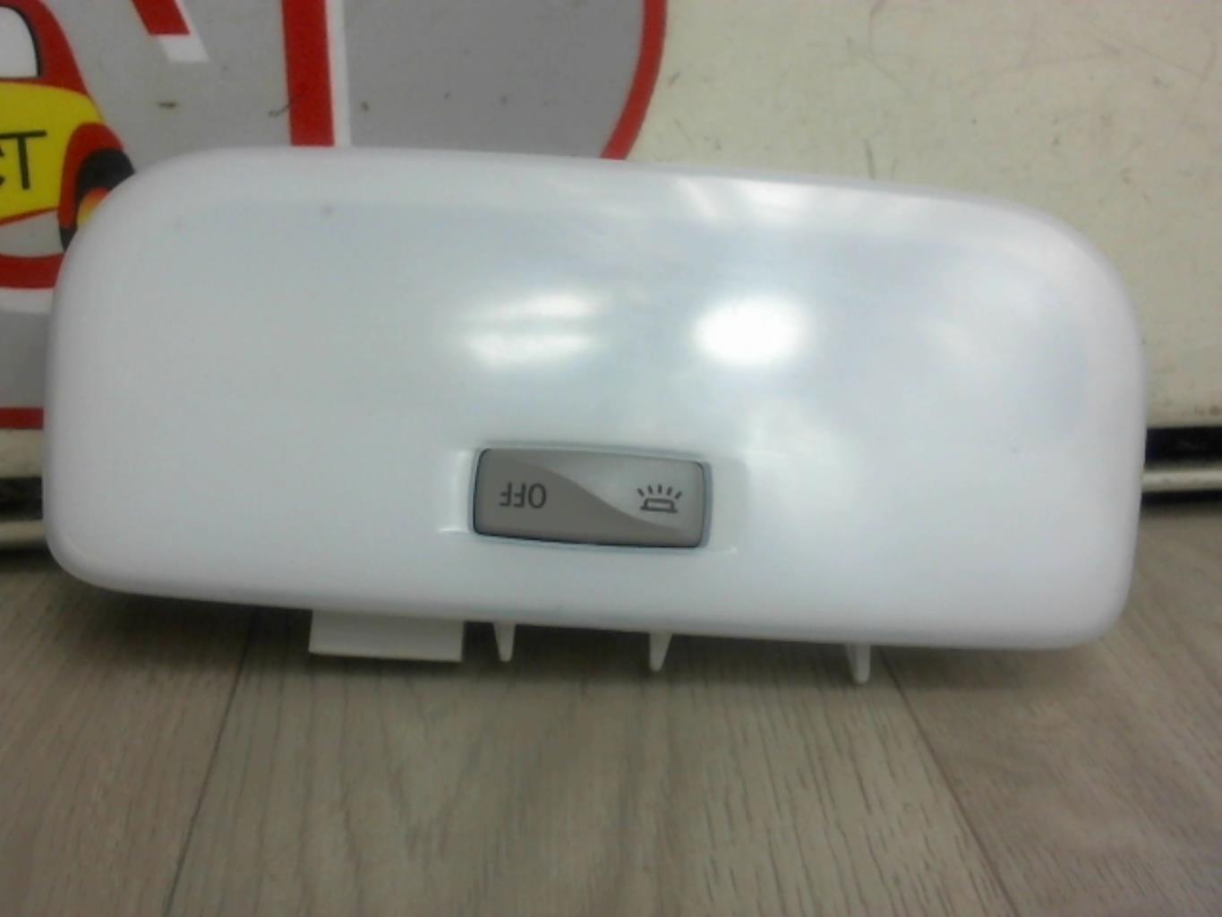 Eclairage de plafonnier RENAULT TWINGO 3 PHASE 1 Essence - 1