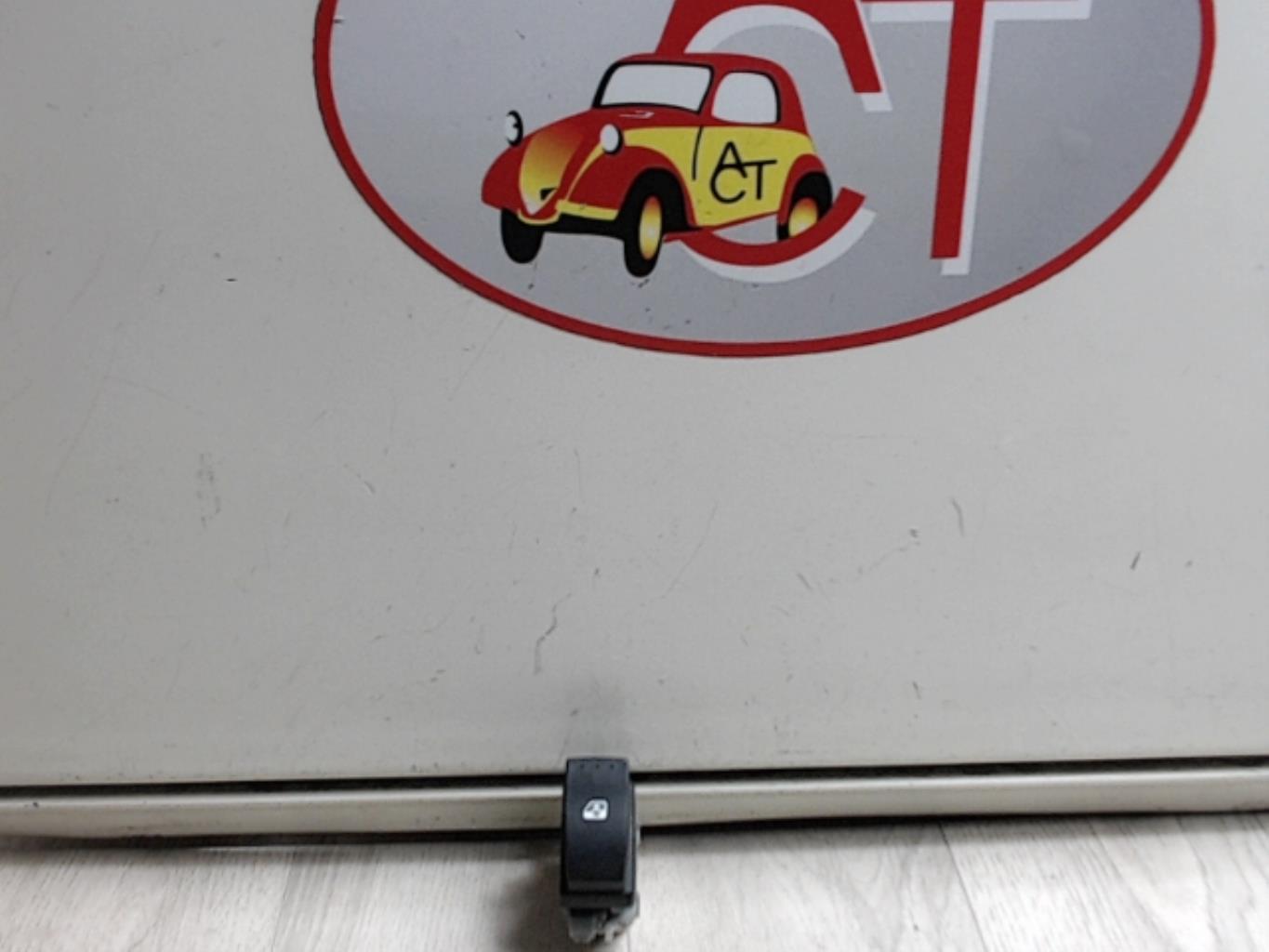 Interruttore lavacristalli posteriore destro RENAULT MEGANE 2 PHASE 1 Gasolina - 1