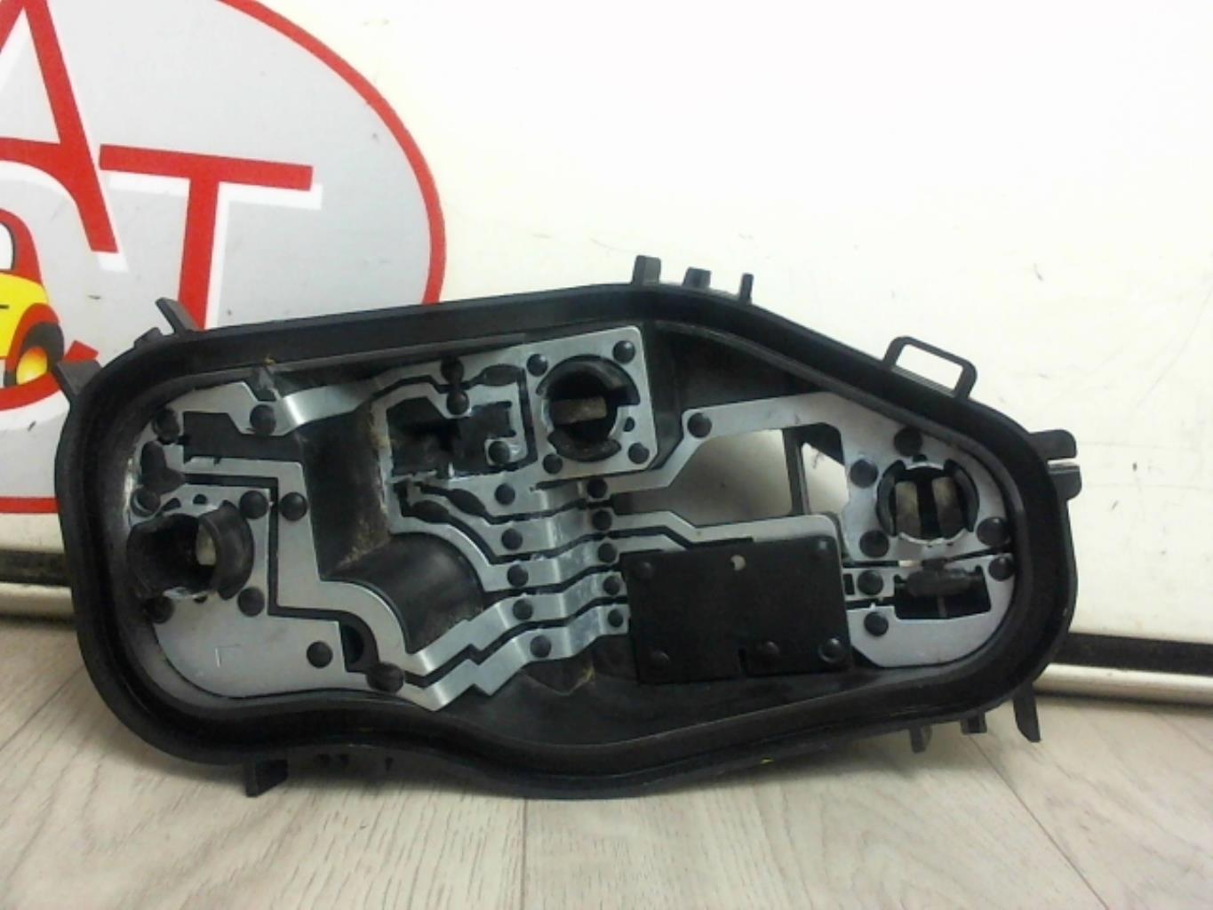 Base portalampade fanale posteriore sinistro RENAULT TWINGO 3 PHASE 1 Gasolina - 1
