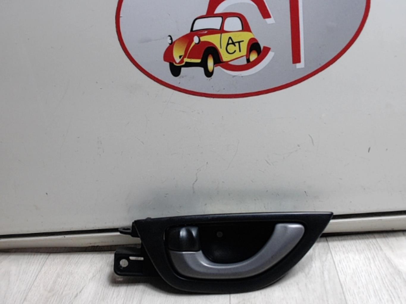 Maniglia interna anteriore sinistra HONDA JAZZ 3 Gasolina - 1