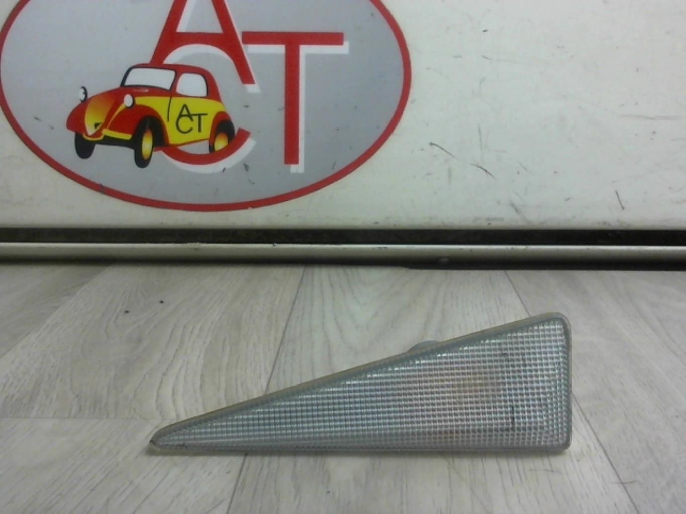 Ripetitore lampeggiante anteriore destro (Luci) RENAULT SCENIC 2 PHASE 2 Diésel - 1