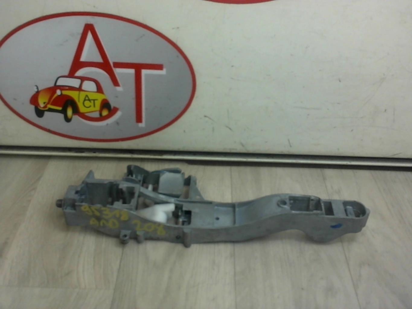Supporto maniglia portiera posteriore destra PEUGEOT 208 1 PHASE 1 Diésel - 1