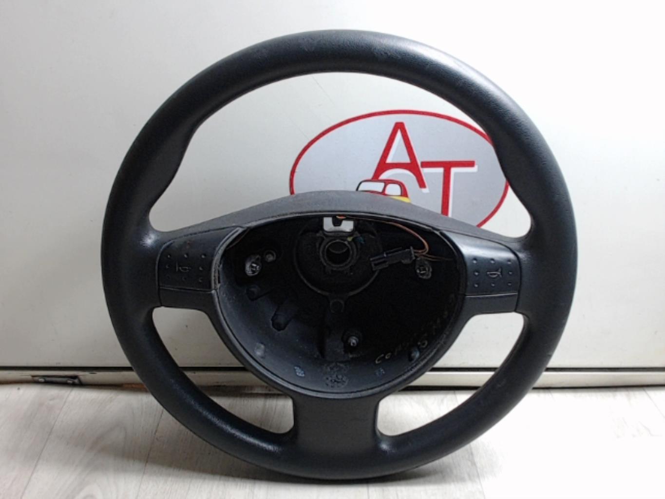 Volant OPEL CORSA C PHASE 1 Essence - 1