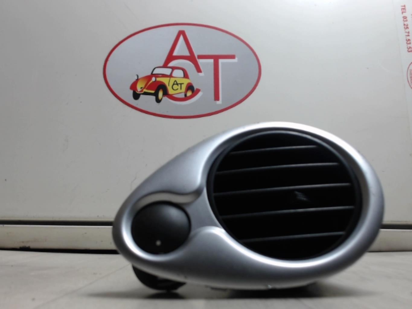 Bocchetta aerazione cruscotto anteriore destra RENAULT CLIO 3 PHASE 1 Gasolina - 1