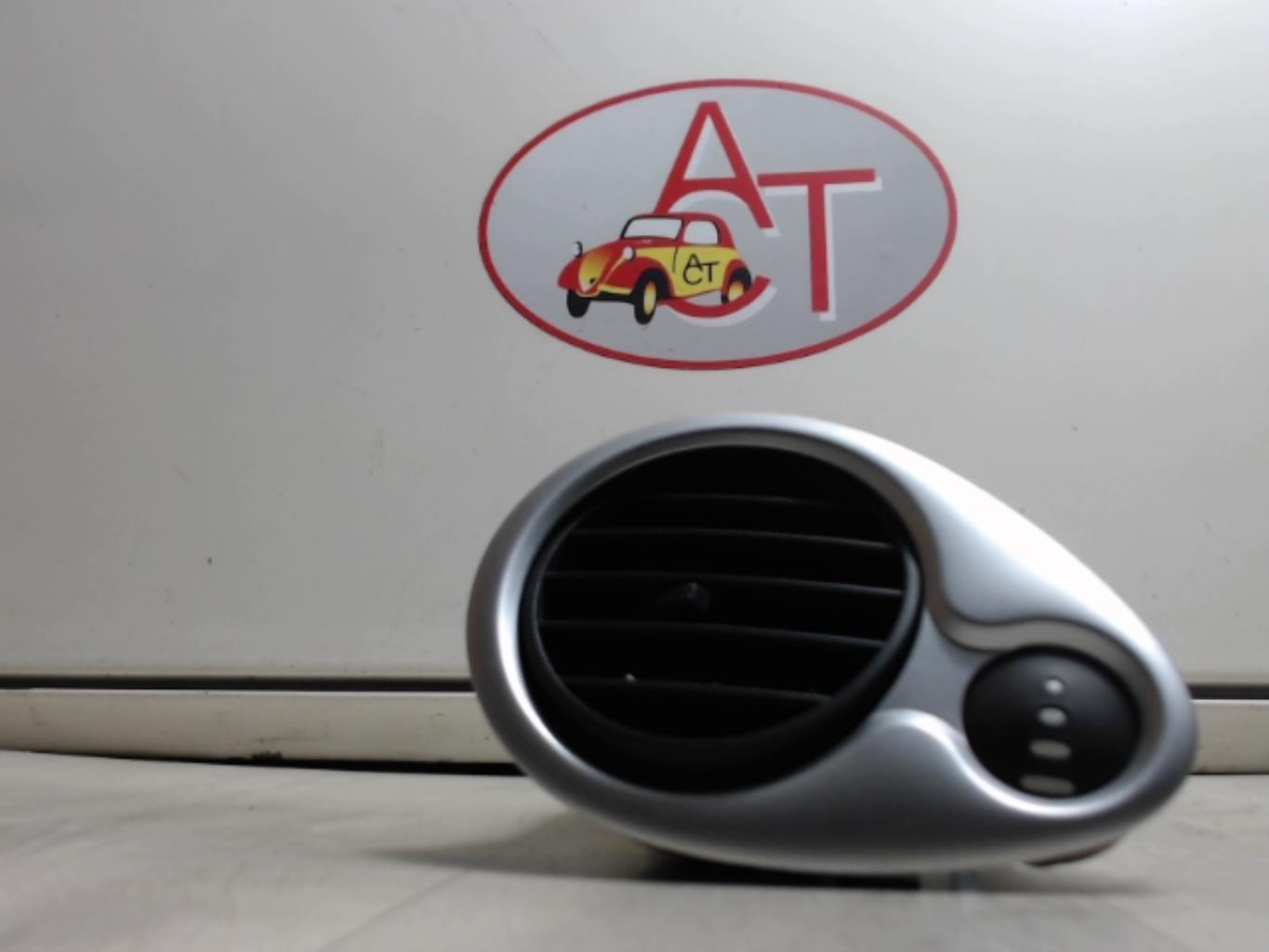 Bocchetta aerazione cruscotto anteriore sinistra RENAULT CLIO 3 PHASE 1 Gasolina - 1
