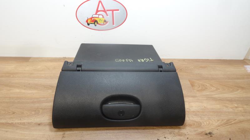 Boite a gants OPEL TIGRA 1 COUPE Essence - 1