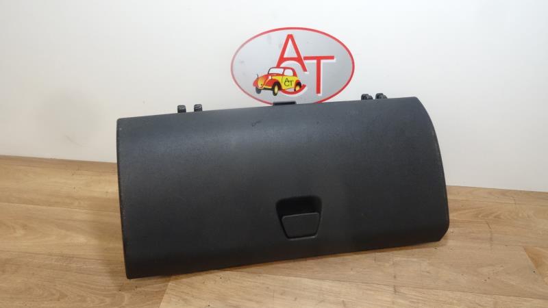 Boite a gants PEUGEOT 108 Essence - 1