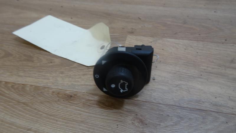 Commande retroviseurs FORD FIESTA 6 PHASE 1 Diesel - 1