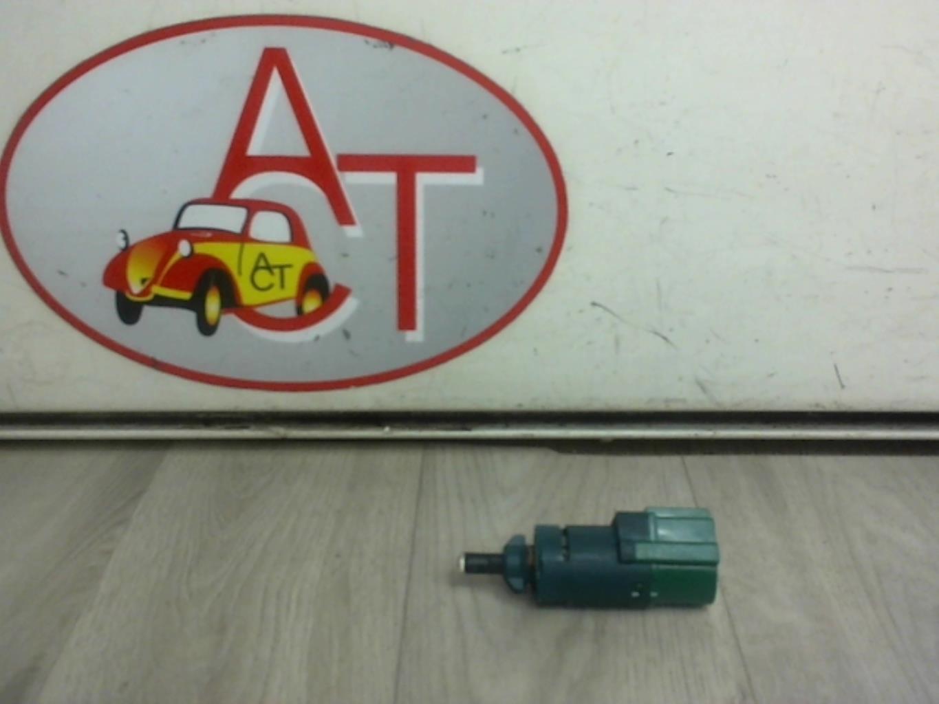 Contattore luce stop PEUGEOT 208 1 PHASE 1 Diésel - 1