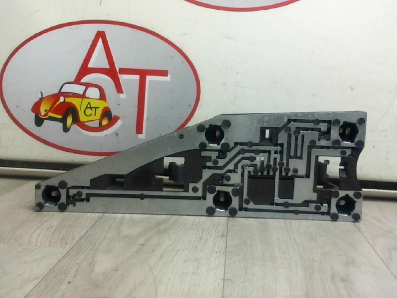 Base portalampade fanale posteriore destro PEUGEOT 406 COUPE Diésel - 1